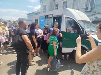 За два дні понад пів тисячі евакуйованих — транзитний центр у Павлограді працює на межі можливостей
