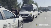 У Кременчуці поліція затримала 70-річного чоловіка, причетного до поранення двох пасажирів маршрутного автобуса