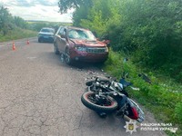 Поліція Вінниччини розслідує обставини двох дорожньо-транспортних пригод з потерпілими