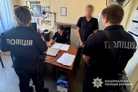 Поліцейські Дніпра затримали підозрюваного у пограбуванні 65-річної містянки