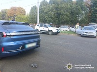 Поліція Полтави встановлює обставини ДТП, унаслідок якої травмовано жінку