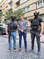 Поліцейські затримали зловмисника за підозрою у неправдивому повідомленні про замінування Головного залізничного вокзалу у Львові