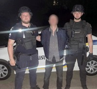 Поліцейські охорони затримали чоловіка, який незаконно проник до квартири