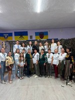 Суспільно корисні роботи: плести сітки та працювати для перемоги