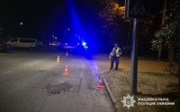Поліція Полтави встановлює обставини ДТП, унаслідок якої ушкодження отримала неповнолітня пішохідка