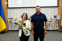 Жительці Богданівської громади, яка виховала п'ятьох дітей, вручили нагороду «Мати-героїня»