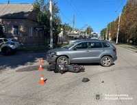 Поліція Кіровоградщини встановлює обставини ДТП із травмованим мотоциклістом