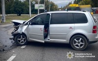 Поліція Полтави розслідує обставини ДТП, в якій травмовано водія легковика