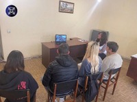 «Пам’ятати. Розуміти. Підтримувати»: неповнолітні спільно з волонтером переглянули документальний фільм «Явних проявів немає»