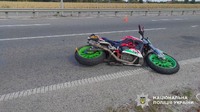 Поліція Полтавщини встановлює обставини ДТП, в якій травмовано водія мотоцикла