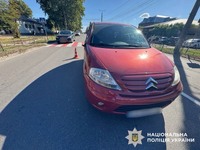 Травмовано жінку: поліцейські Київщини розслідують обставини ДТП