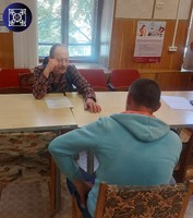 Залежність — не спосіб вирішення проблем: у Київському райвідділі пробації відбулася зустріч із консультантом.